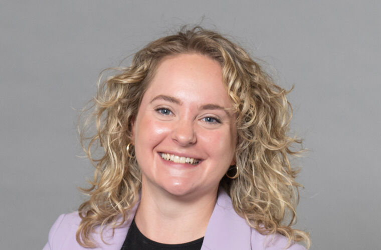 1060 x 710 Auerbach Lea