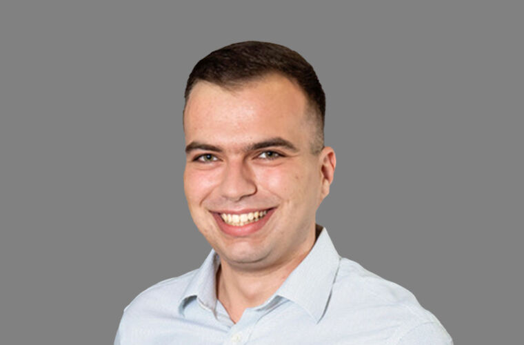 1060 x 710 Ivanos Hristo