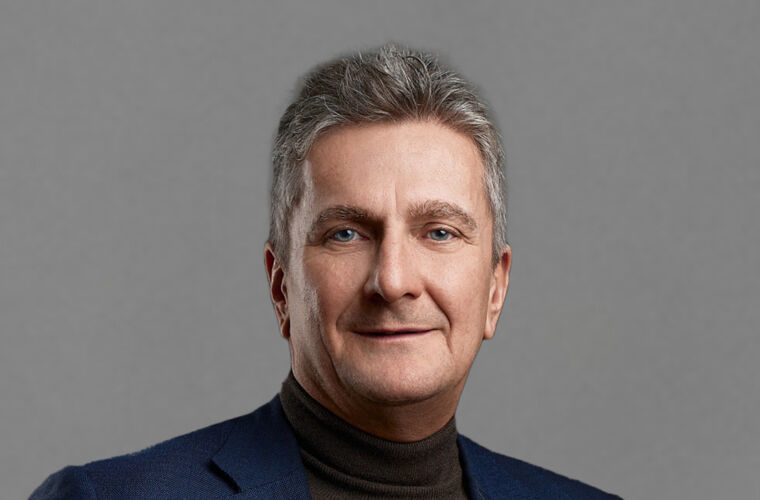 1060 x 710 Jürgen Artmann