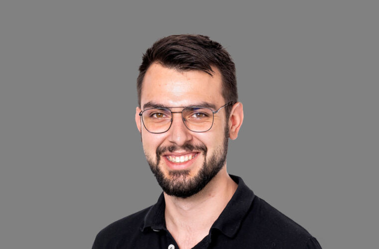 1060 x 710 Liontos Luca