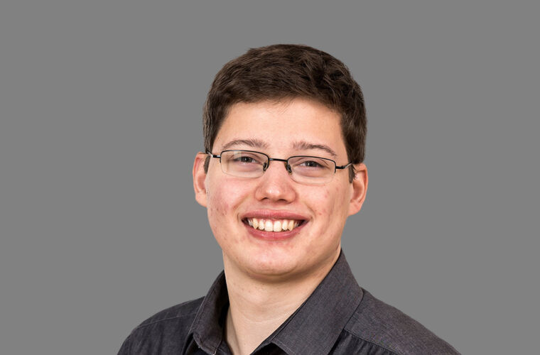 1060 x 710 Martin Gerken