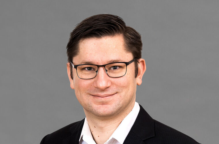 1060 x 710 Oscar Bertin