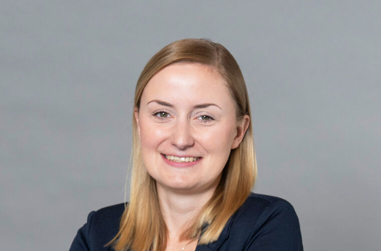 1060 x 710 Schmidt Katharina