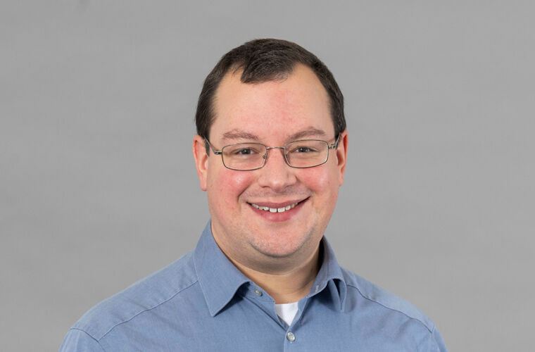 1060 x 710 Weisel Alexander